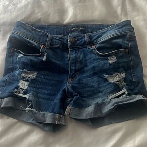 AÉROPOSTALE Midi Blue Jean Shorts Size 4